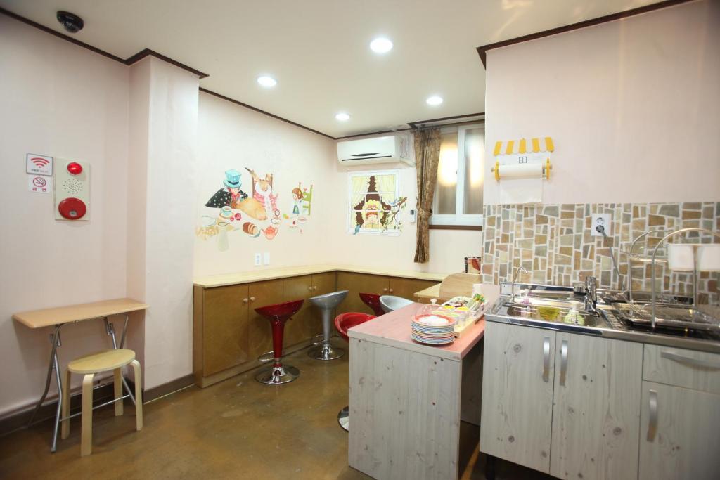 Kukje Myeongdong House Hotel Seoel Buitenkant foto